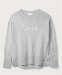 Jersey WHITE LABEL S Small White Company "LOVED" bordado gris jaspeado £129 - Imagen 1 de 8