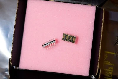 HCMS-2903 4 Character 5x7 Green LED Display, FULLY TESTED - Image 1 of 3