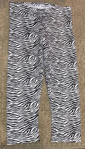 Girls Kids Old Navy Size 6-7 Zebra Capris Leggings - Picture 1 of 3
