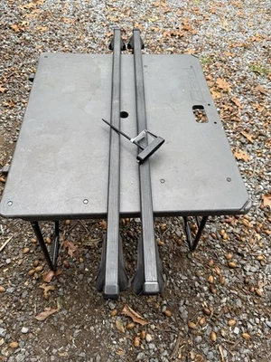 Barras de carga cuadradas con llave Volvo XC90 Thule 2003-2013 Foto 1 de 4