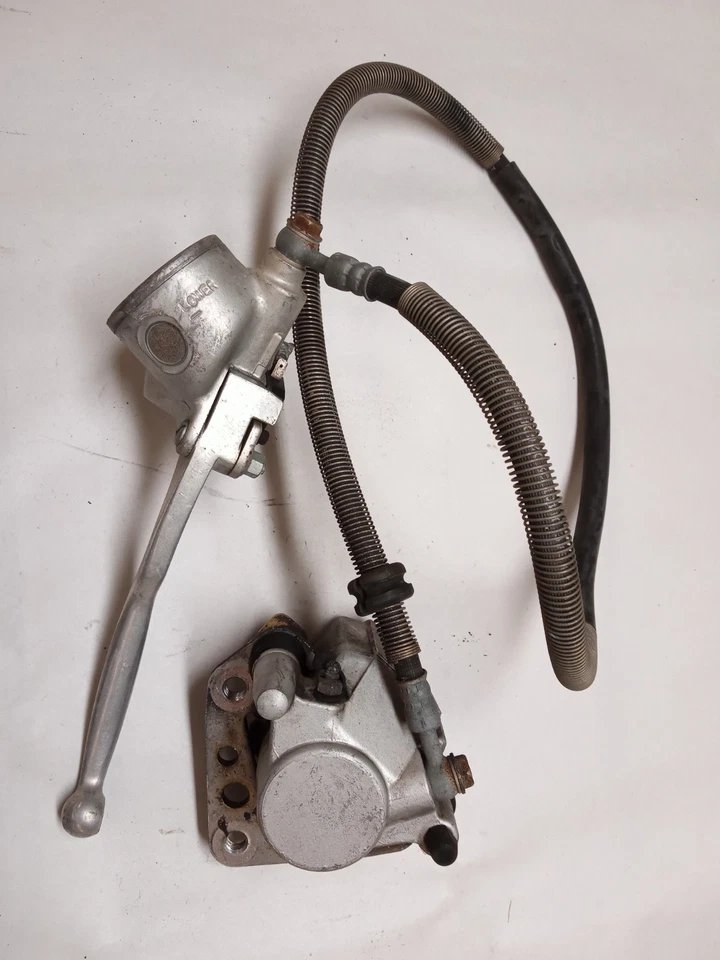 Pinza de freno delantera y cilindro maestro Kawasaki Vulcan 88 VN1500 se adapta a 1987-1994 Foto 1 de 1