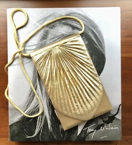 Designer ANN GREEN vintage 70s clutch metallic Gold lame Made In Hong Kong - Picture 1 of 3