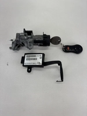 2002 Jeep Grand Cherokee Ignition With Key With Immobilizer - Image 1 of 3