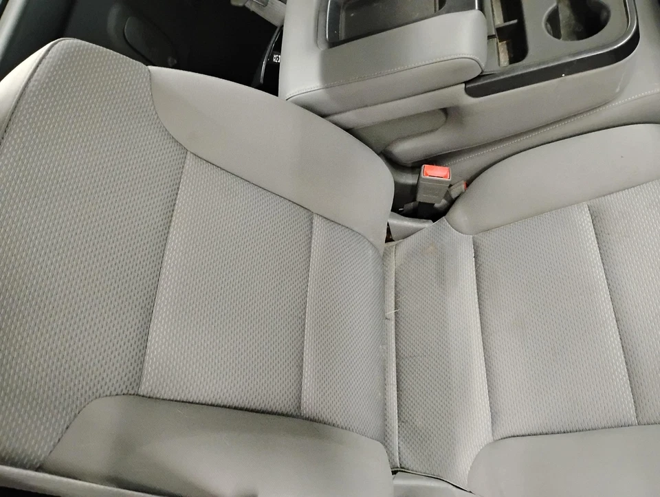 14 15 16 17 18 19 GMC SIERRA 1500 Front Seat Foto 1 de 1