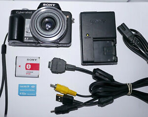 Sony Cyber-Shot DSC-H3 Digital Camera Carl Zeiss 10X Zoom Lens,512MB Memory Card