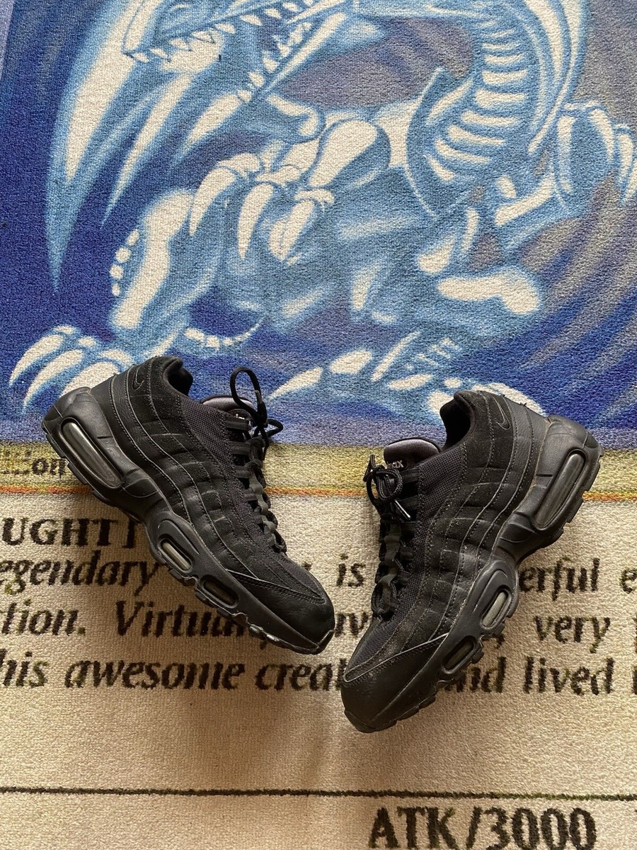 Nike Air Max 95 Essential Triple Black for Sale Nike Air Max 95 Essential Triple Black for Sale