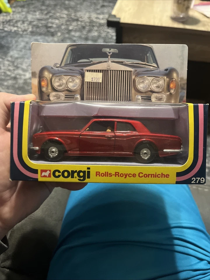 Vintage 1979 Corgi No279 Rolls Royce Corniche In Metallic Red In Original Box - Image 1 of 4