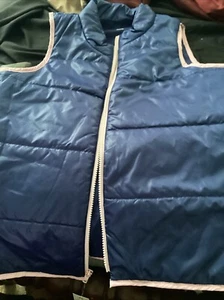 Vest - Picture 1 of 7