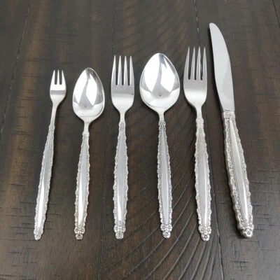 Juego de 6: 2 cucharas 3 tenedores 1 cuchillo cubiertos vintage Community Royal Lace Foto 1 de 4