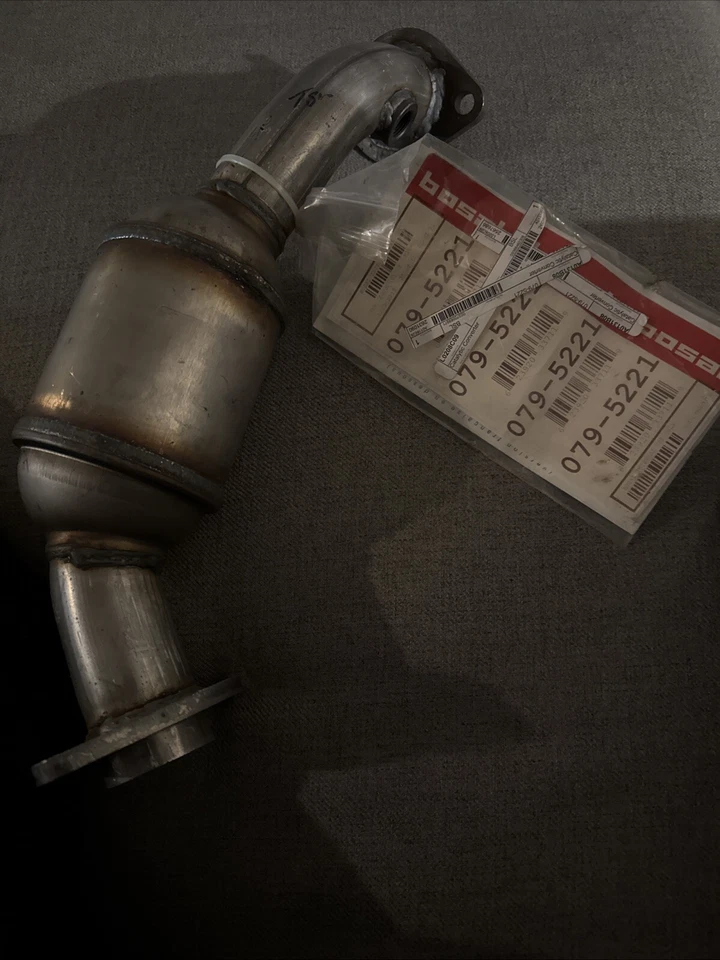 Bosal Catalytic Converters 079-5221 - Image 1 of 1