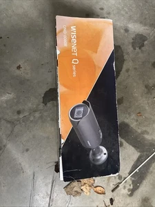 Hanwha QNO-8080R 5 MP Network IR Bullet Camera with Motorized Varifocal Lens - Picture 1 of 3