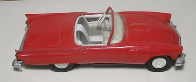 AMT 1957 Ford Thunderbird friction car - Image 1 of 4