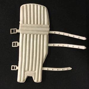VINTAGE ACTION MAN - CRICKETER - Cricket Left Pad - Genuine Vintage. - Picture 1 of 3
