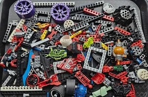 Lego Technic & Bionicle Parts & Pieces Lot~1 lb~ - Foto 1 di 1