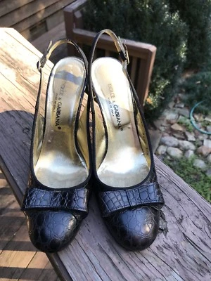 Dolce & Gabbana Clásico Negro Con Lazo Cuero Eslinga Tacones Traseros 37.5 Med Foto 1 de 4