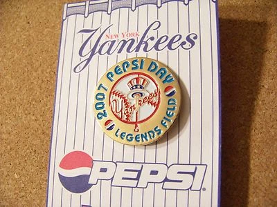 2007 NY N.Y. New York Yankees Pepsi Day Spring Training Florida pin - Image 1 of 3