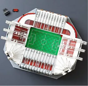 LEGO 10272 CREATOR EXPERT - Old Trafford - Manchester United - Picture 1 of 2
