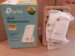 TP-Link WiFi Range Extender Internet Signal Booster Wireless Repeater Universal - Bild 1 von 3