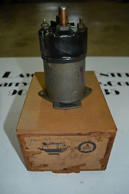 1960-65 Pontiac, Oldsmobile 88+98,60-61 Olds e Outros: Solenóide de Arranque Reconstruído - Imagem 1 de 4