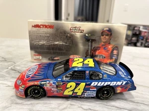 Jeff Gordon 2004 California Raced Win versione Nascar 1/24 pressofuso concessionari GM 54 - Foto 1 di 5