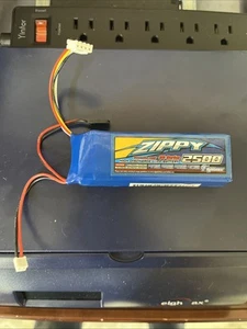 Zippy 2500mah 3s 3c 11.1v Receiver Pack Futaba/JR - Picture 1 of 1