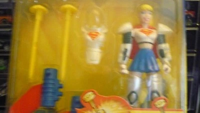 Фигурка Kenner 1998 Supergirl с броней воздушного нападения, анимированный Супермен  - Изображение 1 из 3