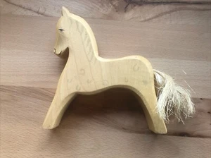 Ostheimer Pferd weiß, mit Brandstempel - Bild 1 von 5