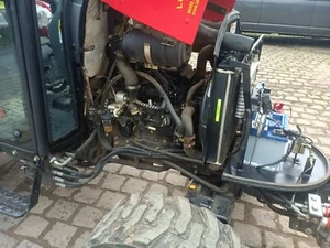 TYM-kleintraktor mit Zubehör, 35 PS, ca. 130 Betriebsstunden - Bild 1 von 15