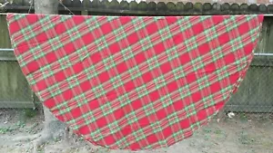 RED BRIGHT GREEN CHRISTMAS PLAID OVAL 68"X60" TABLECLOTH FREE SHIPPING - Picture 1 of 3