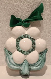 THUN VINTAGE - FORMELLA FIORE / GIRASOLE , BIANCO/VERDE, DA APPENDERE, CERAMICA - Foto 1 di 6