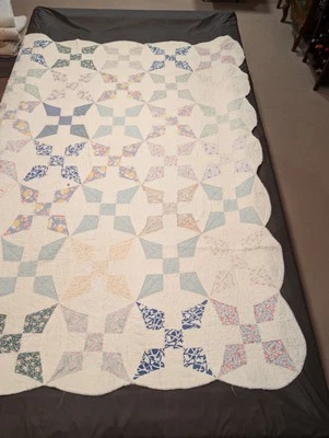(twin) HANDMADE! Vintage 72" x 81" NINE PATCH Quilt HEAVILY QUILTED 1941 Antique - Image 1 of 4
