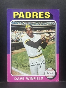 1975 Topps #61 Dave Winfield (B) - Picture 1 of 2