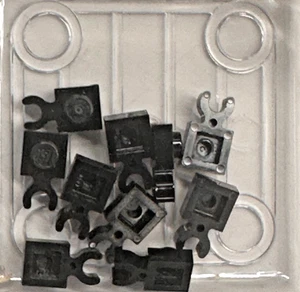Lego Platte, modifiziert 1 x 1 mit U-Clip, 4085, schwarz, Menge 10, kostenloser Versand - Bild 1 von 1