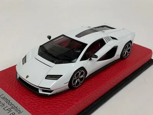 1/43 Looksmart  Lamborghini Countach LPI 800-4 Siderale White Leather base - Bild 1 von 7