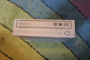 SAMSUNG DVD SH-S162 BEIGE presa pata - Foto 1 di 3