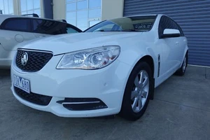 HOLDEN COMMODORE VF EVOKE WAGON , NICE CLEAN CONDITION, - Picture 1 of 16