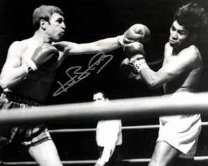 KEN BUCHANAN Signed 10x8 Photo CHAMPION BOXER COA - Picture 1 of 1