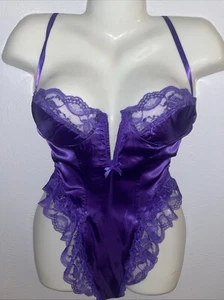Mameluco épico corte alto TEDDY M SATINADO BRILLANTE Sissy Lencería Boudoir De colección PÚRPURA - Imagen 1 de 13
