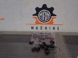 Unimax Switch 3TMT2133A-4-Y Snap Switches 15A 1/2HP 125, 250VAC New (Lot of 10) - Picture 1 of 7