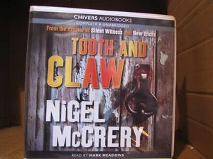 Nigel McGrery's "Tooth & Claw" an Audiobook in CD Format read by M Meadows - Bild 1 von 2