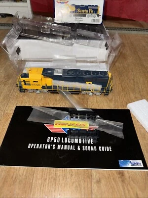 ATHEARN GENESIS 40534 SANTA FE GP50 PHASE II #3840 W/DCC/SOUND HO SCALE - Image 1 of 4