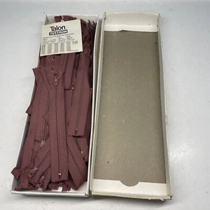 "Lote de 96 cremalleras Zephyr vintage de garra 5,75"" rojo indio ~ nuevo de Lote Antiguo" - Imagen 1 de 11