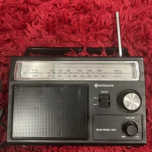 VINTAGE HITACHI MODEL: KH-435H AM/FM TRANSISTOR RADIO MCM Working - Picture 1 of 7