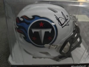 NFL AUTOGRAPHED Mini Helmet Speed Vince Young Titans PSA Certified - Picture 1 of 3