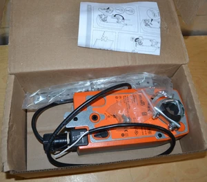 Belimo AFBUP HVAC Spring Return Damper Actuator 50/60Hz 24/240vac Fail-Safe (K) - Picture 1 of 13