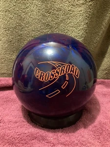 #15 Storm Crossroad lila/blau Hybrid reaktive Bowlingkugel, Made in 2011 - Bild 1 von 4