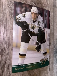 NHL DERIAN HATCHER 4 X 6 POSTCARD SIZE DALLAS STARS HOCKEY CARD - Picture 1 of 7