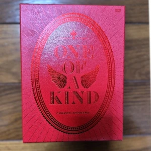 G-DRAGON COLLECTION ONE OF A KIND 3DVD Set Photobook Sticker Korea AVBY-58139 - Imagen 1 de 10
