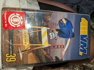 ELEMENT skateboard video - Foto 1 di 1