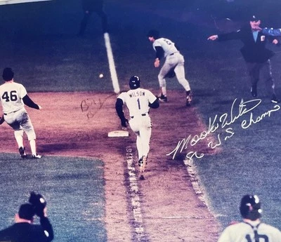 Цветная фотография Муки Уилсона/Билла Бакнера с автографом 11x14 сертифицированная Les Wolff - Изображение 1 из 4